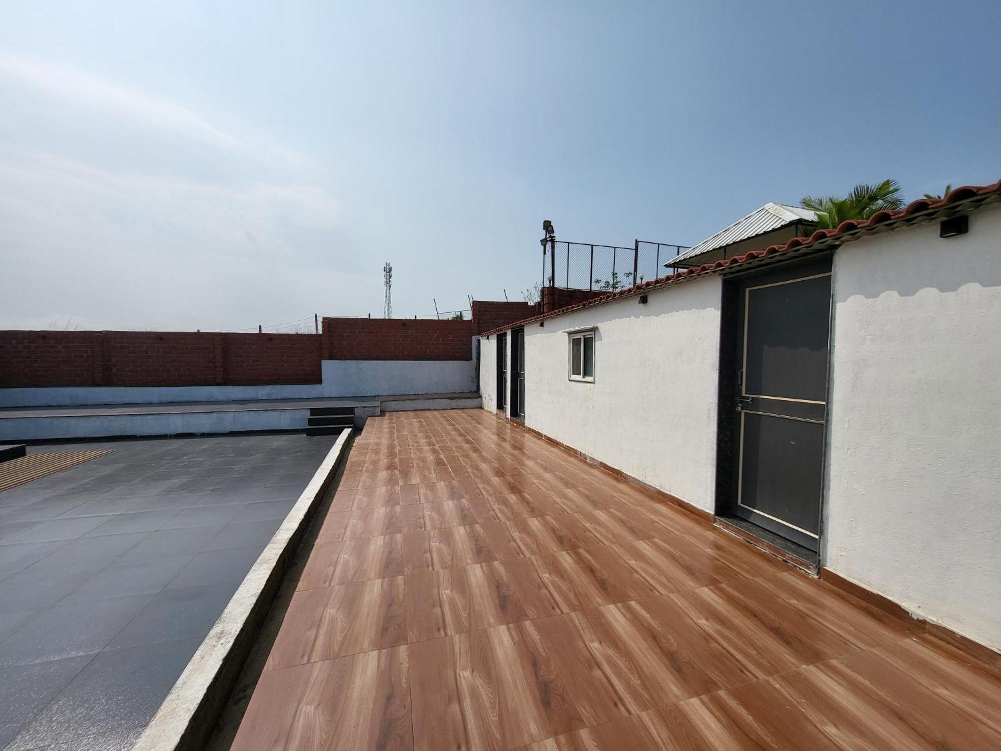 Paras Holiday Home Satara Buitenkant foto